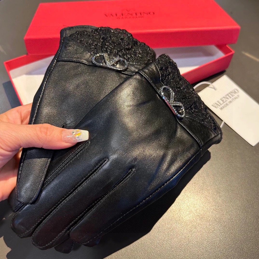Valentino Lambskin Cashmere Gloves Ver.E — Photo 8