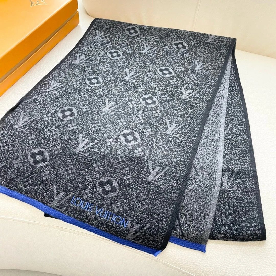 Louis Vuitton Cashmere Scarf Ver.F — QC