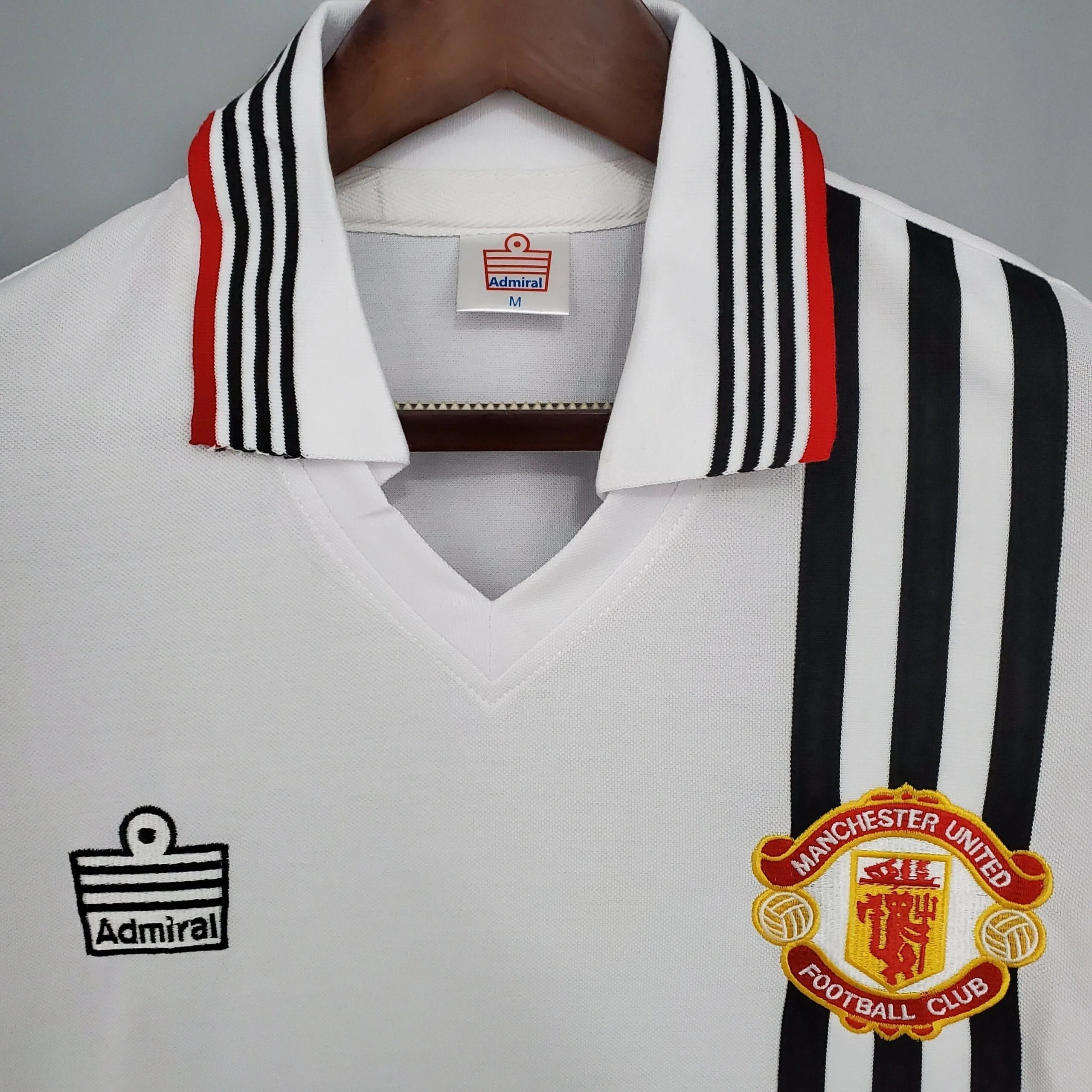 Manchester United 75/80 Retro Jersey — photo 6