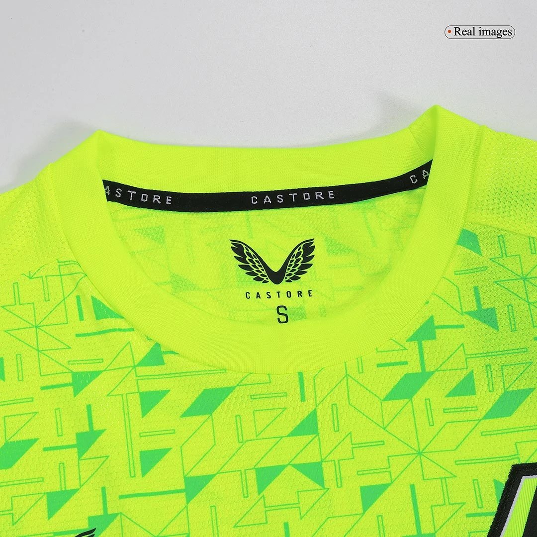 Wolverhampton Wanderers 23/24 Goalkeeper Jersey — photo 5