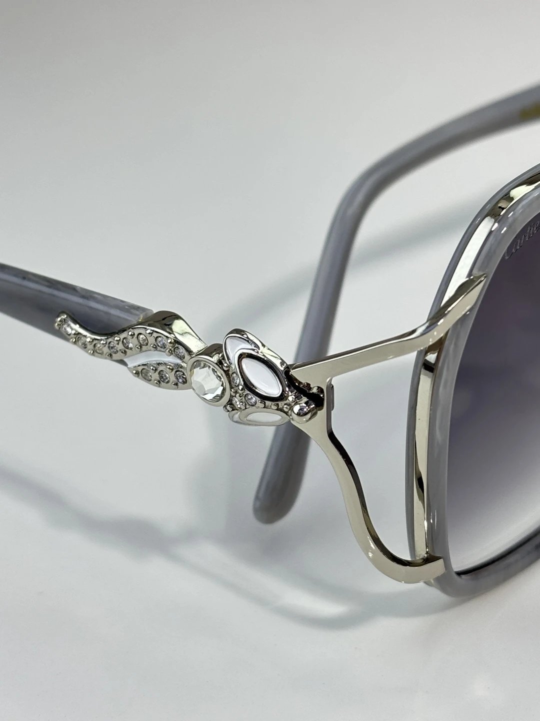 Cartier CT01476O Optical Frame 56-21-140 — photo 9