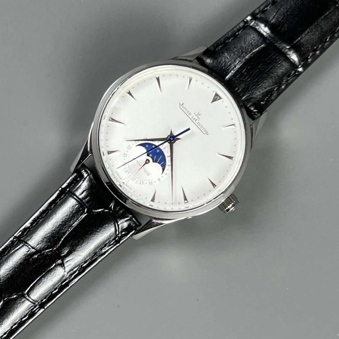 Jaeger-LeCoultre Master Automatic Watch 42mm — photo 2