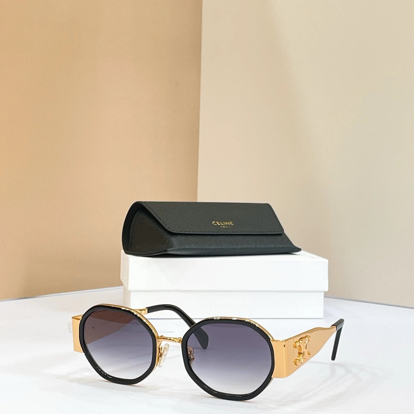 Celine CL47179U Sunglasses 56-22-145 — photo 2