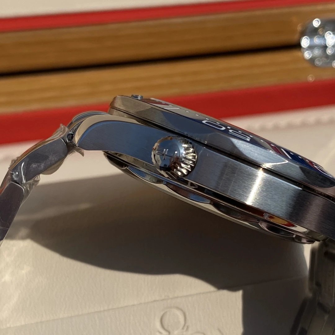 Omega Seamaster Automatic Watch 42mm Ver.F — photo 7