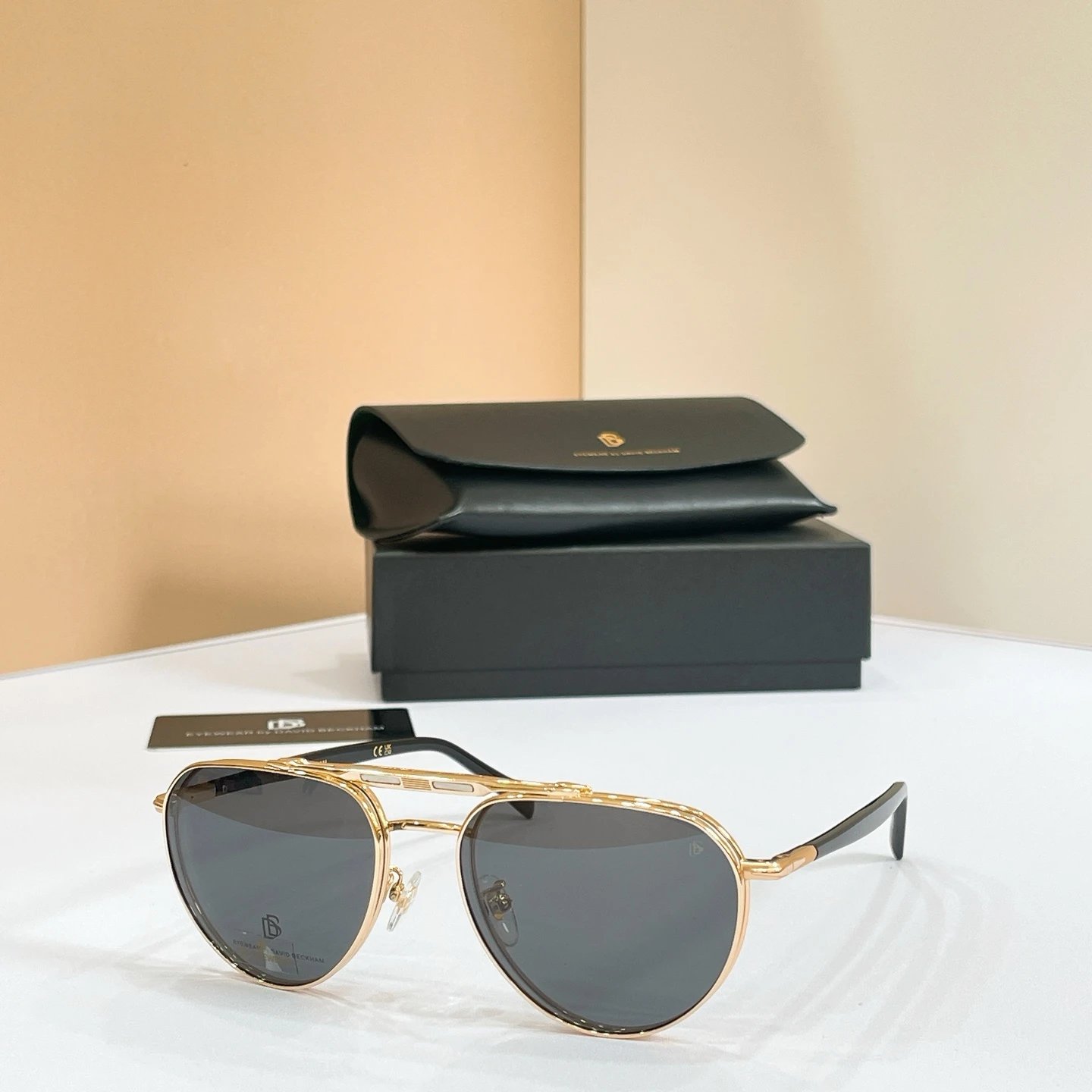 David Beckham DB 1238 Sunglasses Ver.B — photo 4