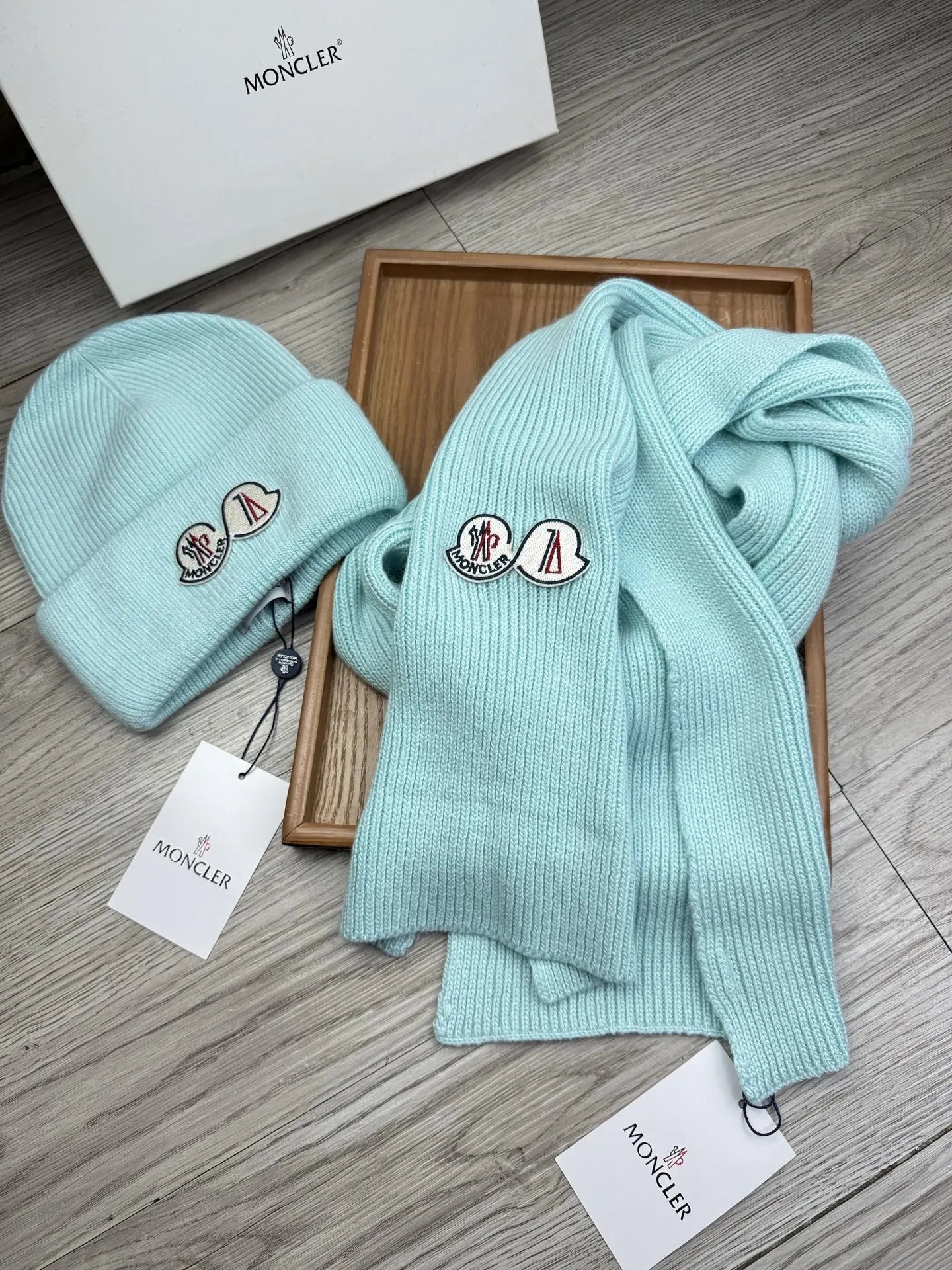 Moncler Wool Rabbit Fur Scarf & Hat Set Ver.H — Photo 8