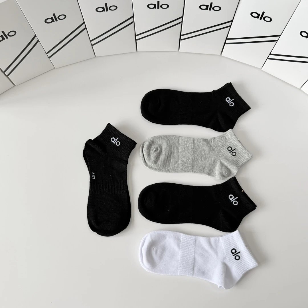 ALO Quarter Socks 5-Pair Box Ver.A — photo 6