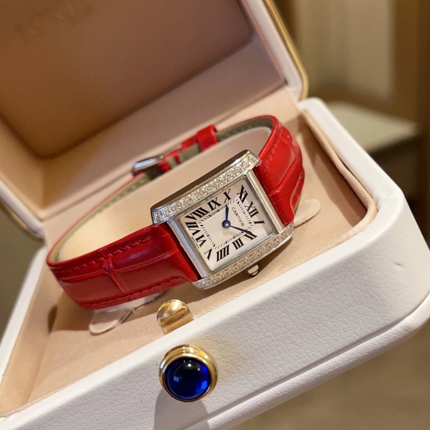 Cartier Tank Quartz Ladies Watch 21.2mm — photo 6