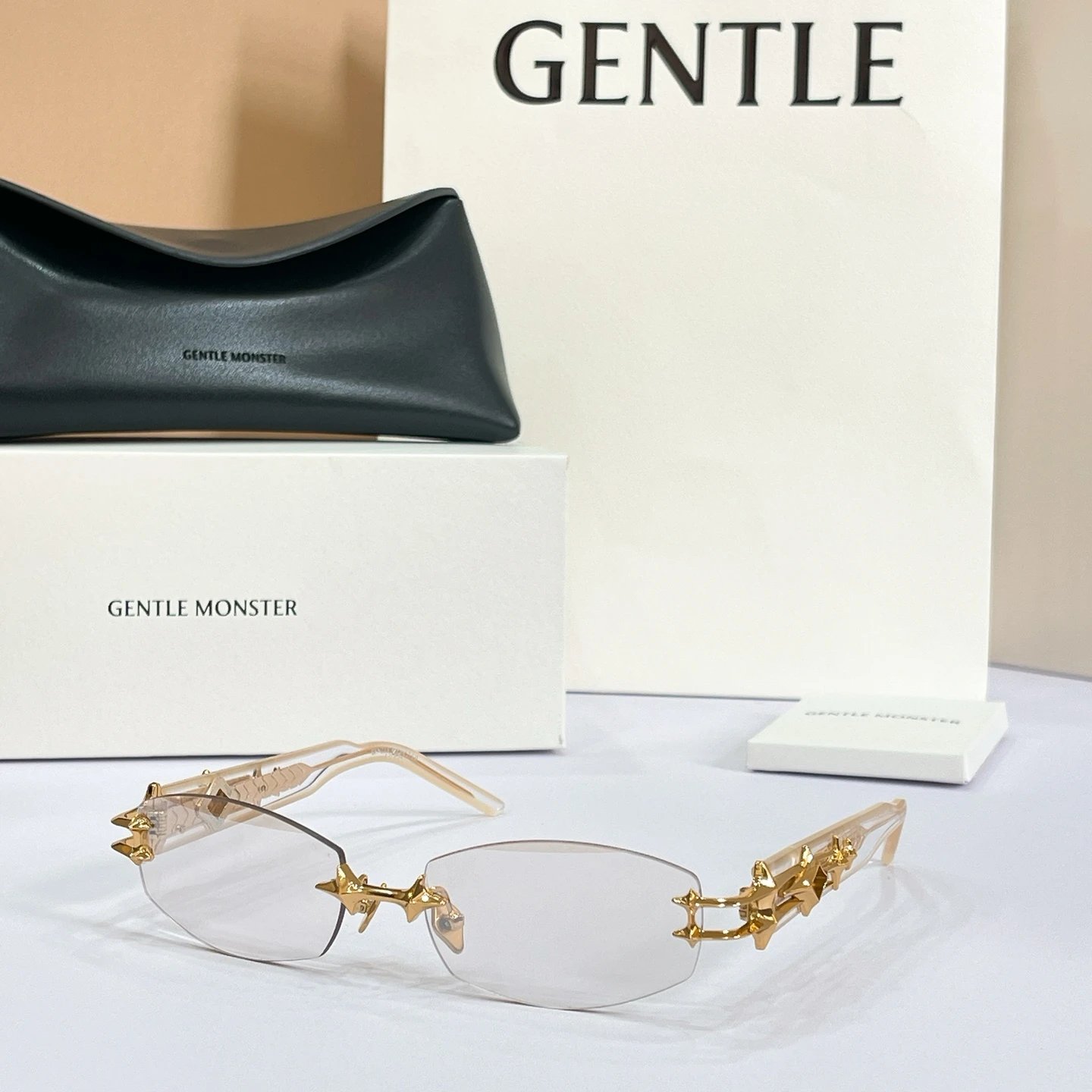 Gentle Monster MANIFESTO Optical Frame — Zdjęcie 2