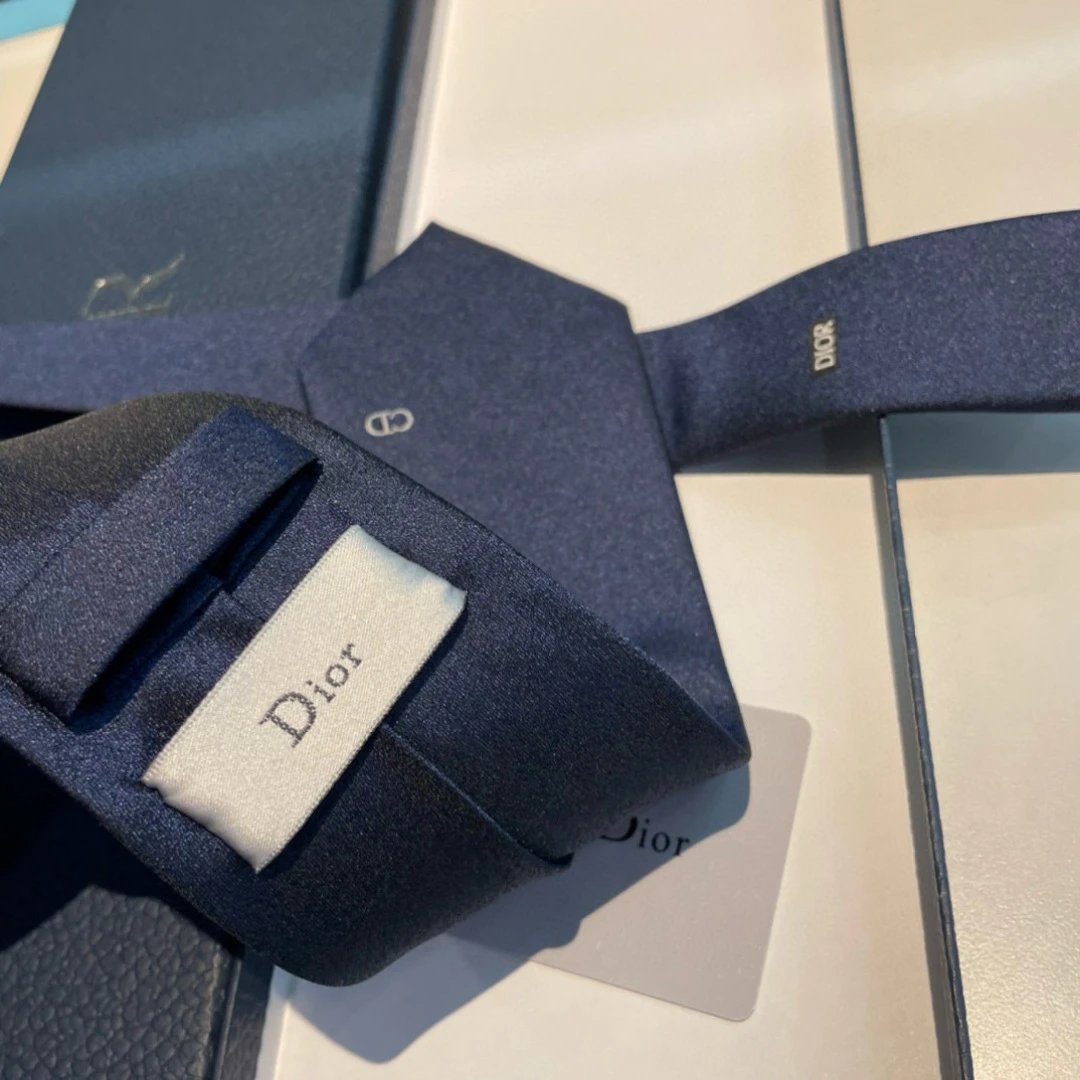 Dior Tie Ver.H — QC