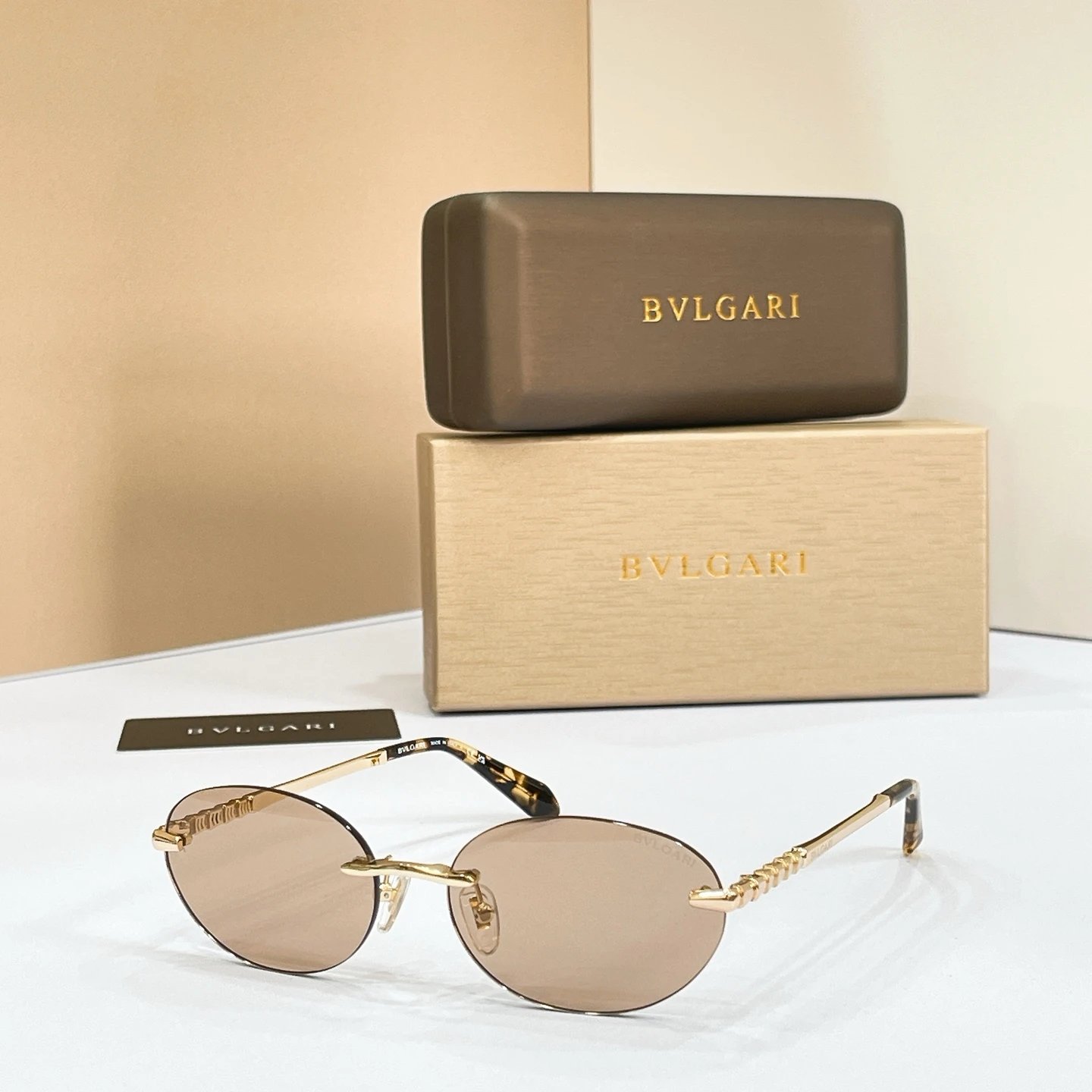 Bvlgari BV50070U Sunglasses 56-16-145 Ver.B — photo 8