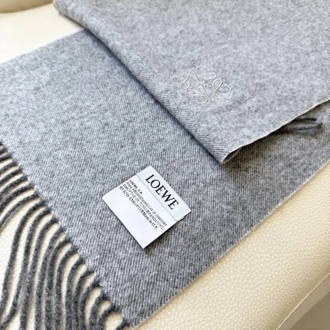 Loewe Cashmere Scarf Ver.G — QC