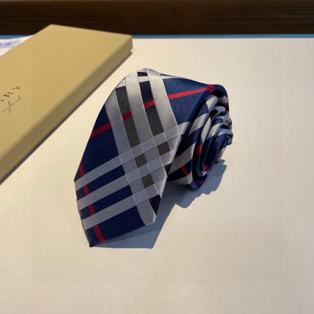 Burberry Silk Tie Ver.P — Photo 6