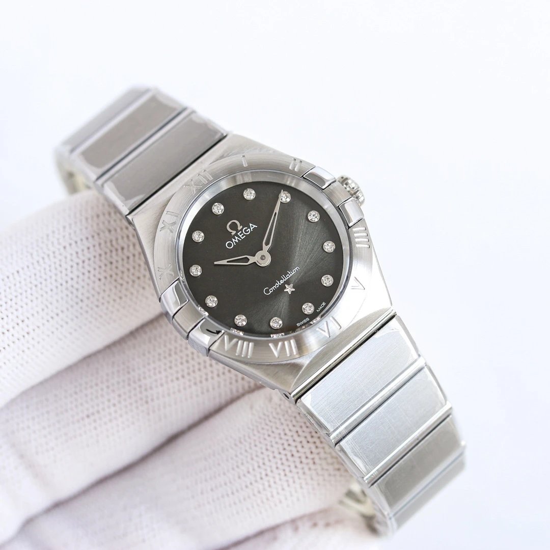 Zegarek Omega Constellation z szarą tarczą i indeksami z kamieni szlachetnych