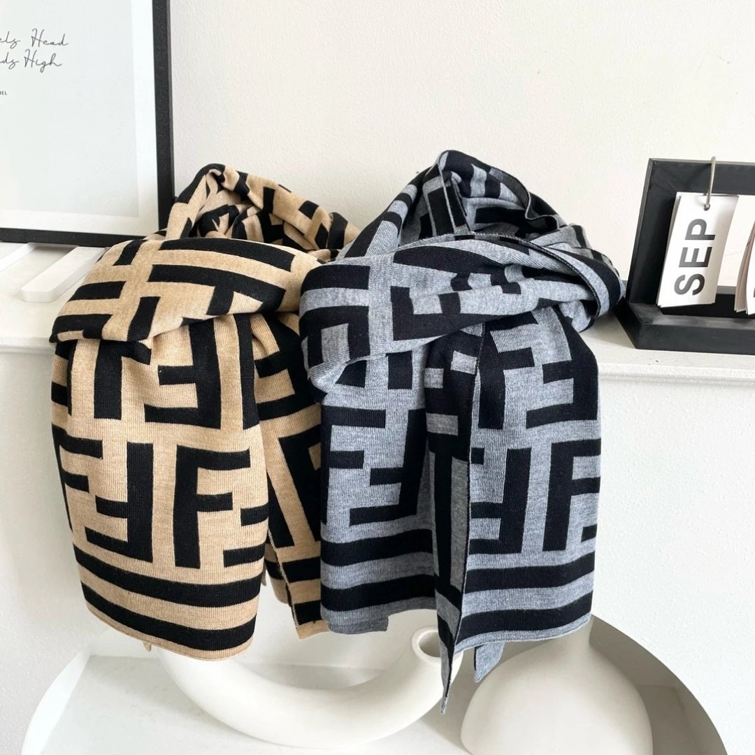 Fendi Cashmere Scarf Ver.G — QC