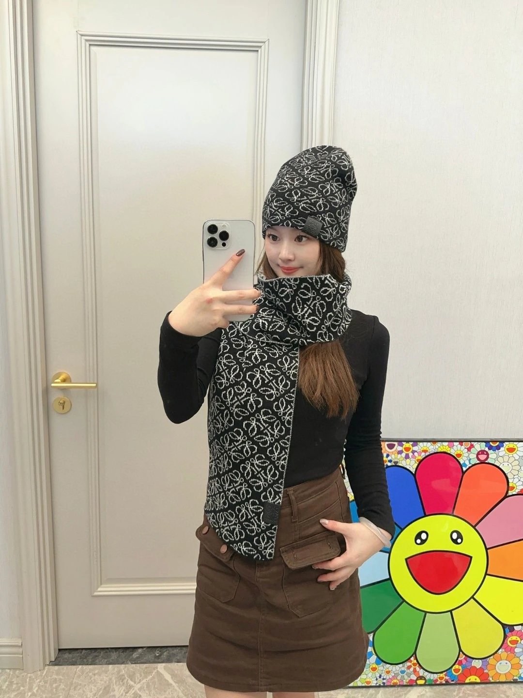 Loewe Scarf & Hat Set Ver.B — Photo 7
