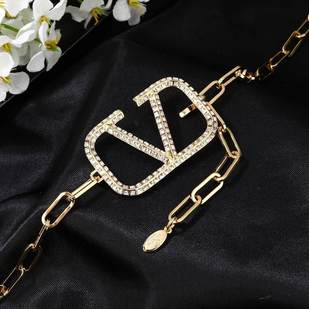 Valentino Waist Chain Ver.A — QC