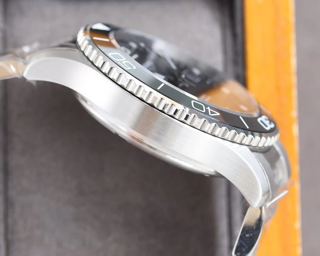 Longines Conquest Automatic Watch 41mm Ver.G — photo 7