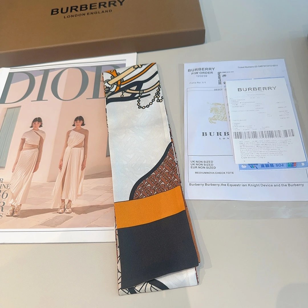 Burberry Silk Hair Ribbon — Photo 3