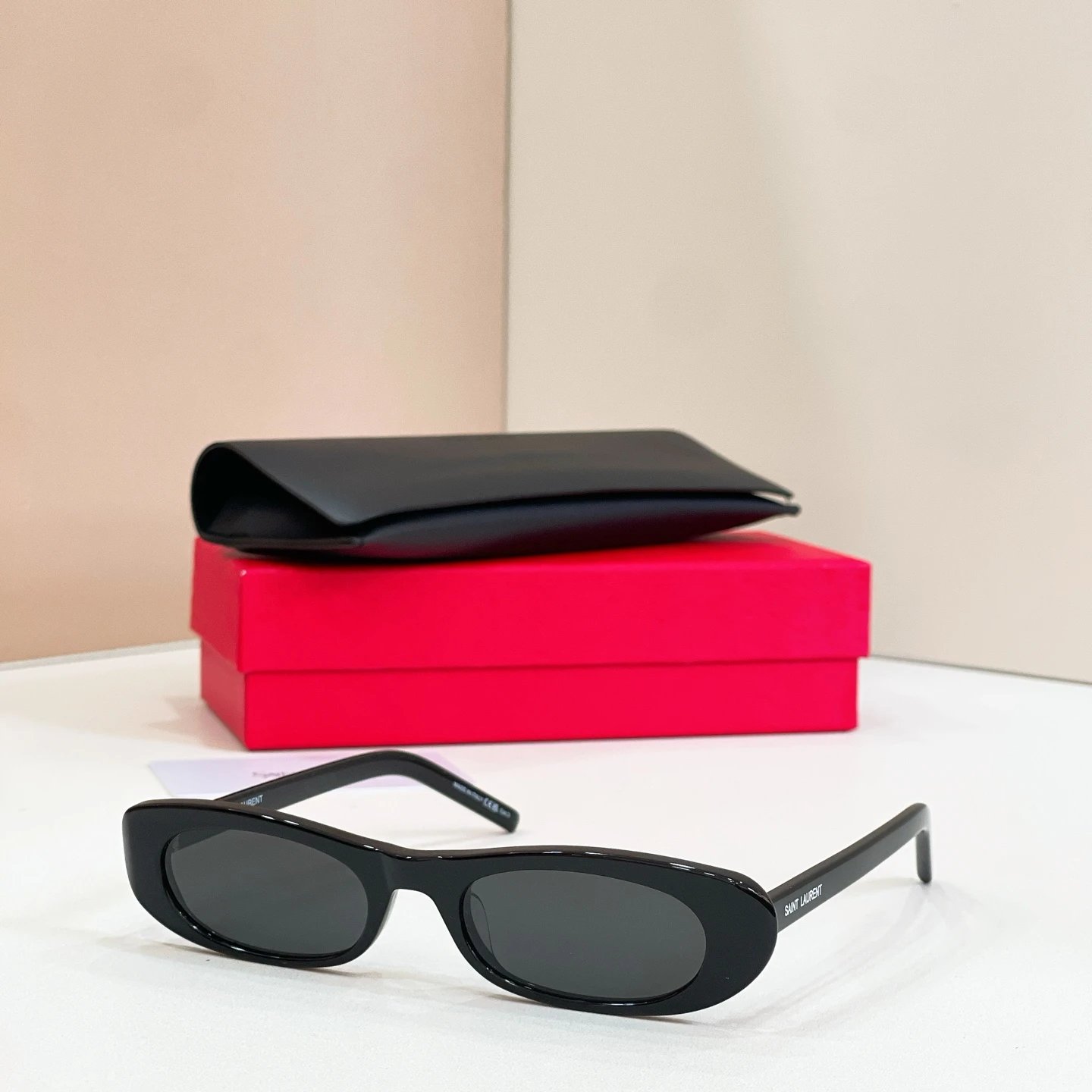Saint Laurent SL 557 Sunglasses 53-20-145 — Zdjęcie 2
