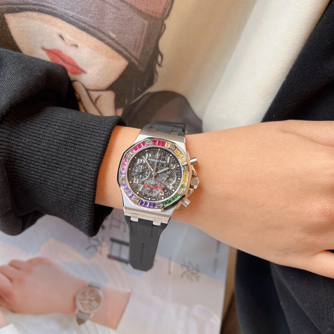 Audemars Piguet Royal Oak Automatic Ladies Watch 37mm — photo 7
