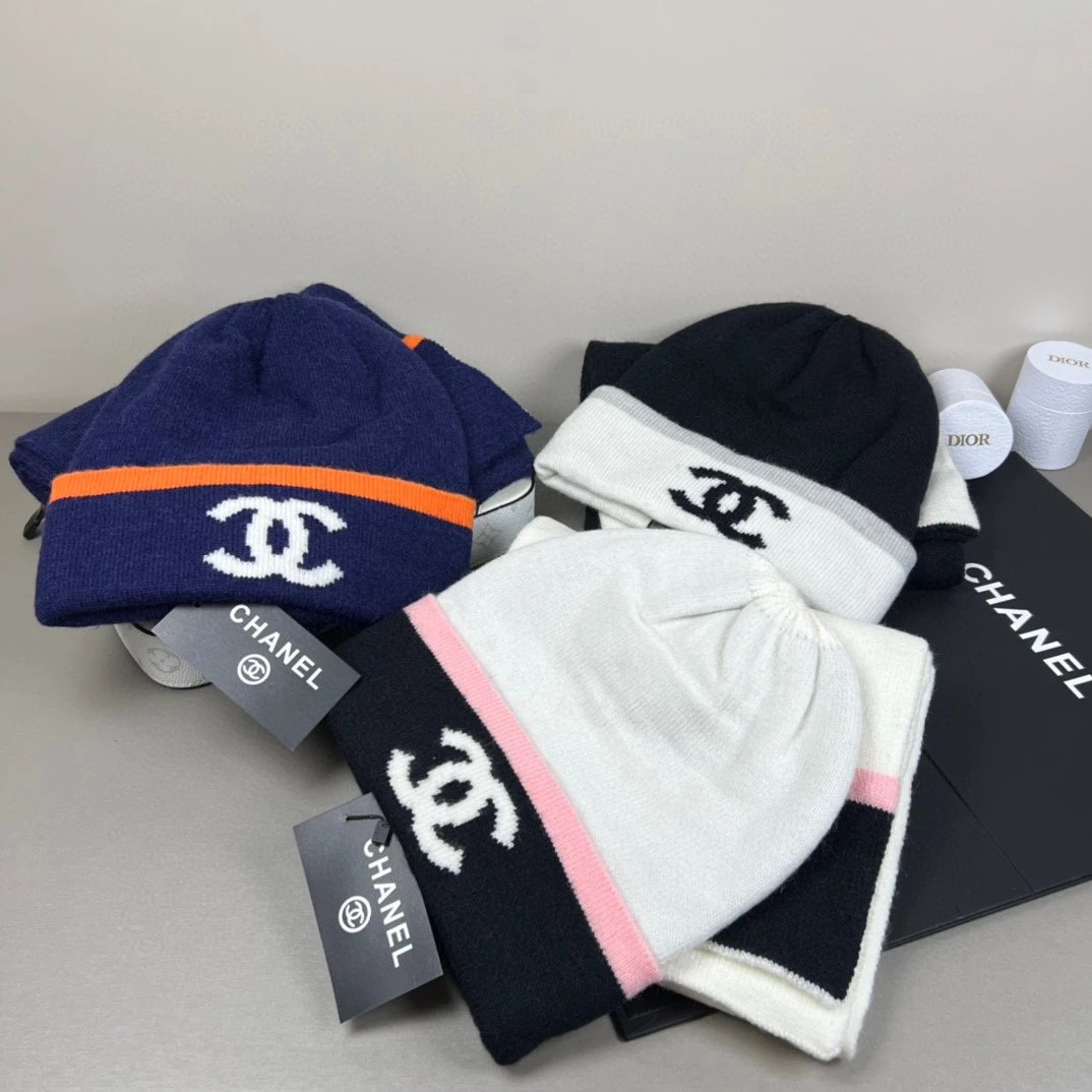 Chanel Scarf & Hat Set Ver.C — Zdjęcie 8