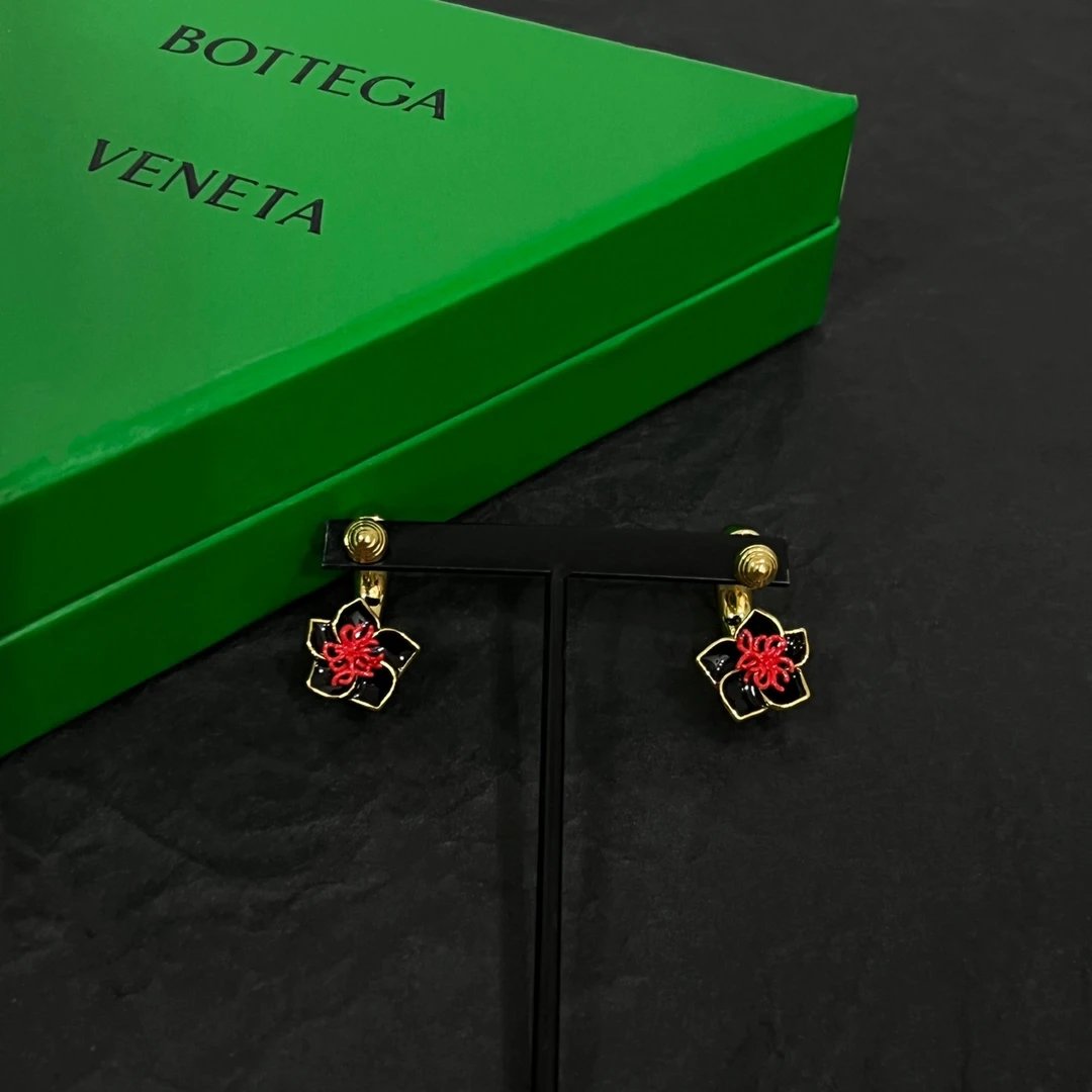 Bottega Veneta Earrings Ver.D — photo 3