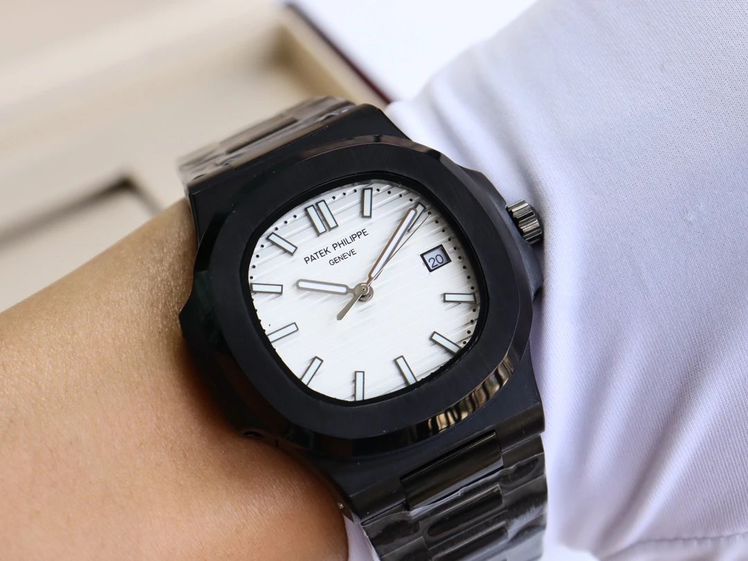 Patek Philippe Nautilus Automatic Watch Ver.A — QC