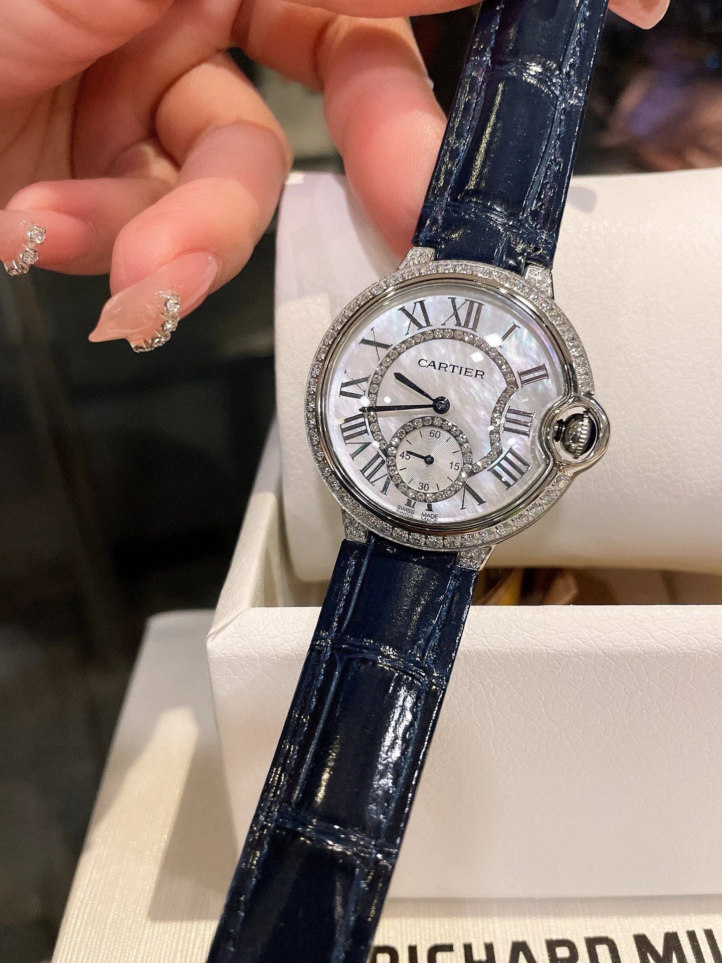 Cartier Ballon Bleu Quartz Watch 36mm Ver.C — Zdjęcie 2
