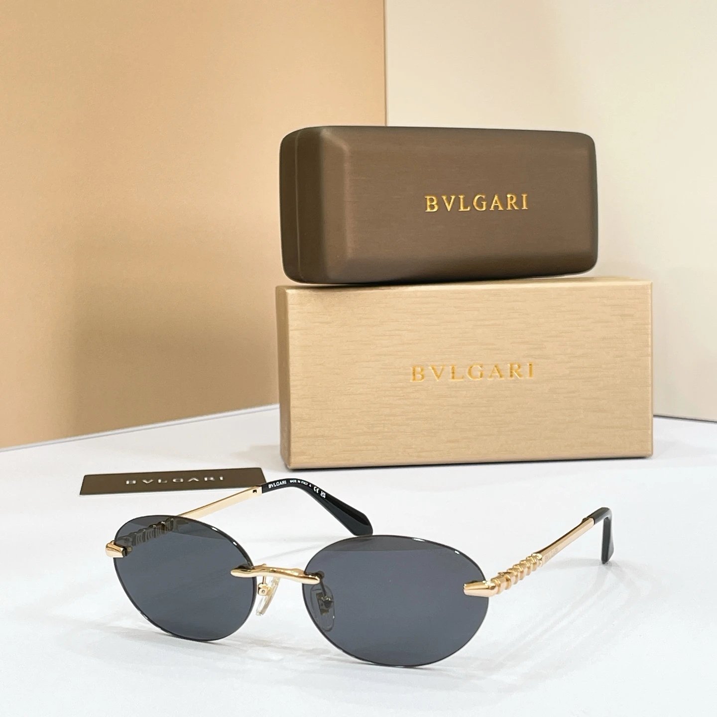 Bvlgari BV50070U Sunglasses 56-16-145 Ver.B — photo 2