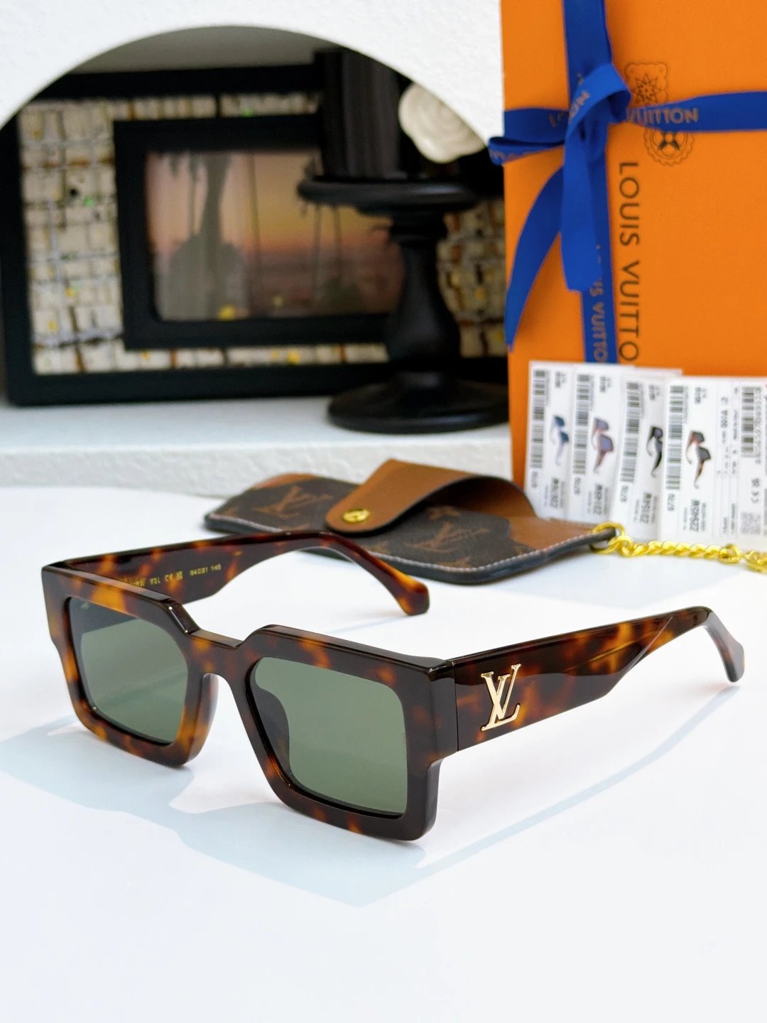 Louis Vuitton Z1579w Z2945w Sunglasses 54-21-145 — Photo 6