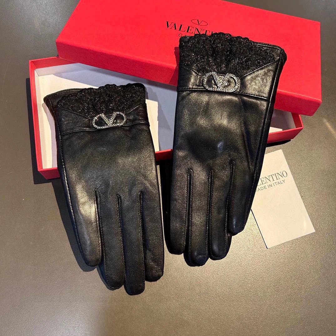 Valentino Lambskin Cashmere Gloves Ver.E — Photo 4