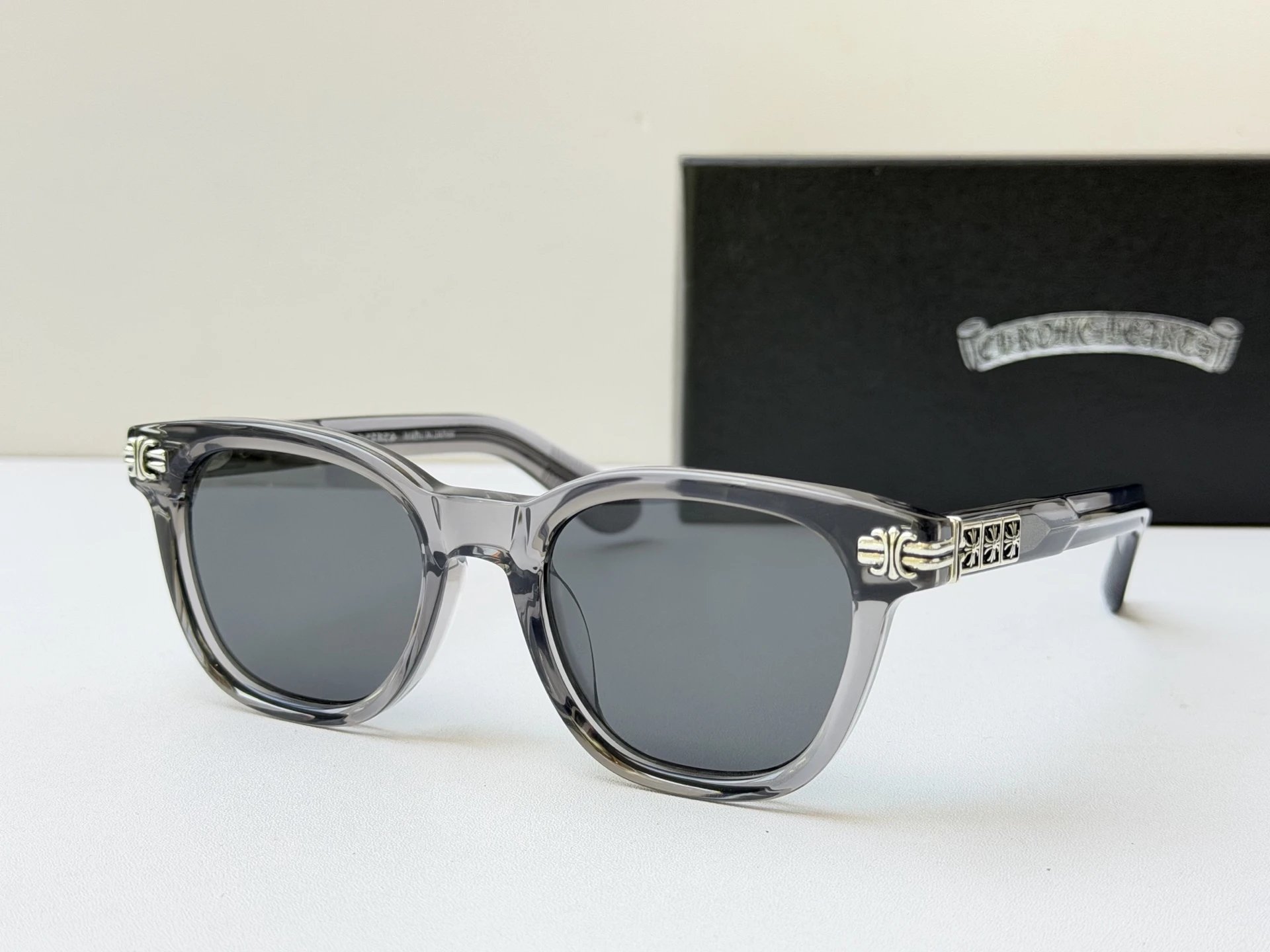 Chrome Hearts SMOKE SHOW Sunglasses 52-21-163 — photo 4