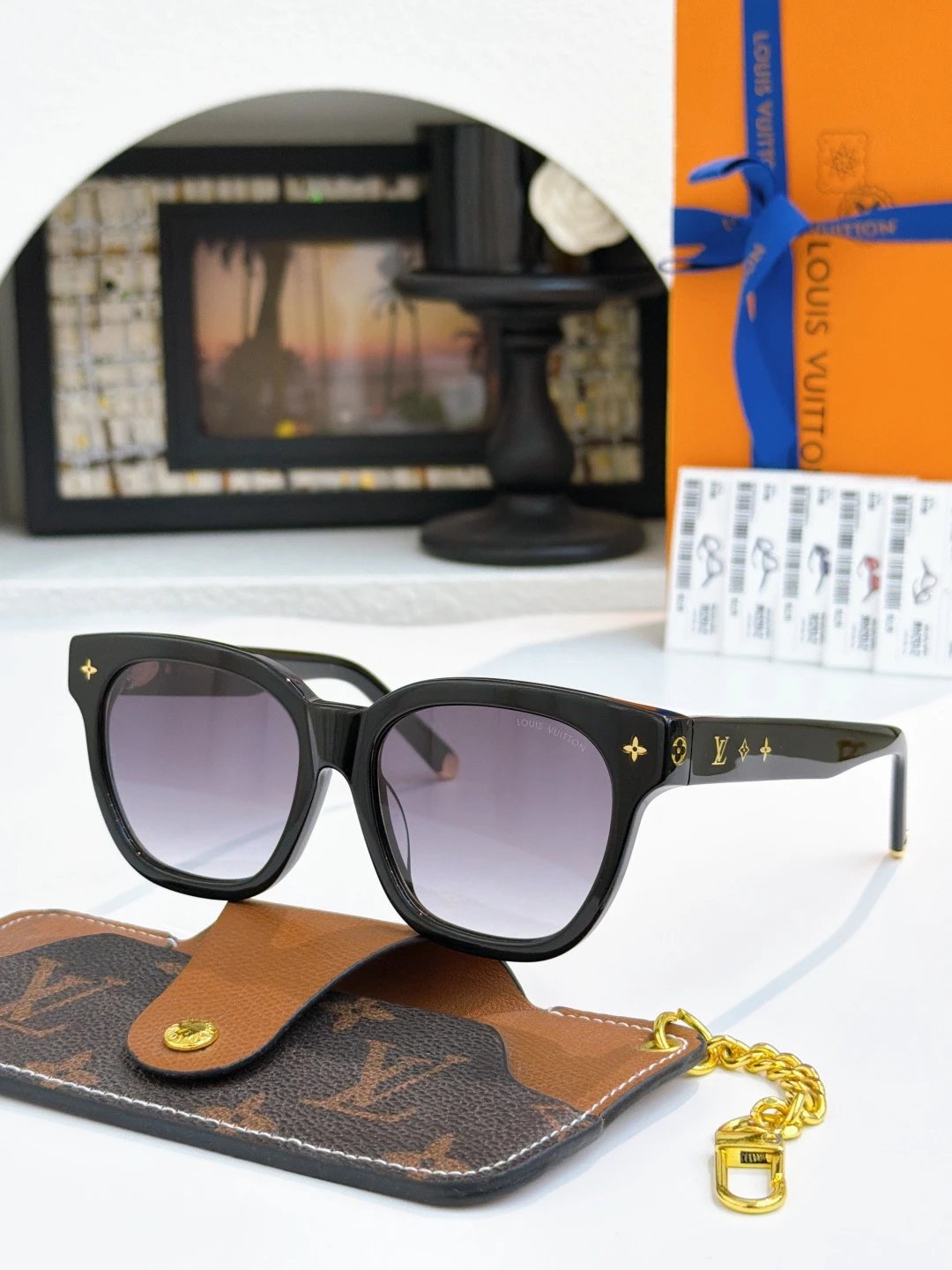 Louis Vuitton Z1523E Z1524W Sunglasses 54-17-143 — QC