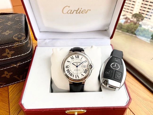 Cartier Ballon Bleu Automatic Watch 42.1mm Ver.B — photo 6