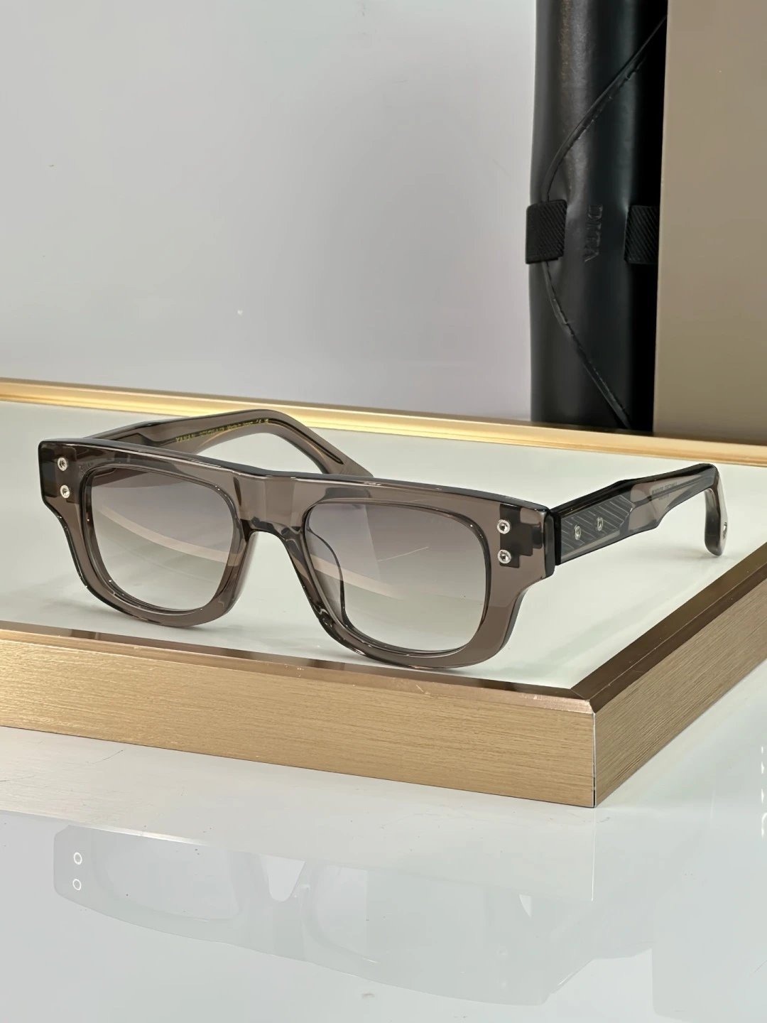 DITA Sunglasses — photo 5