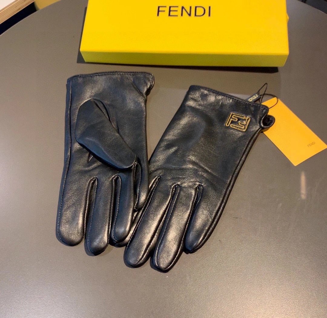 Fendi Lambskin Touchscreen Gloves Ver.A — QC