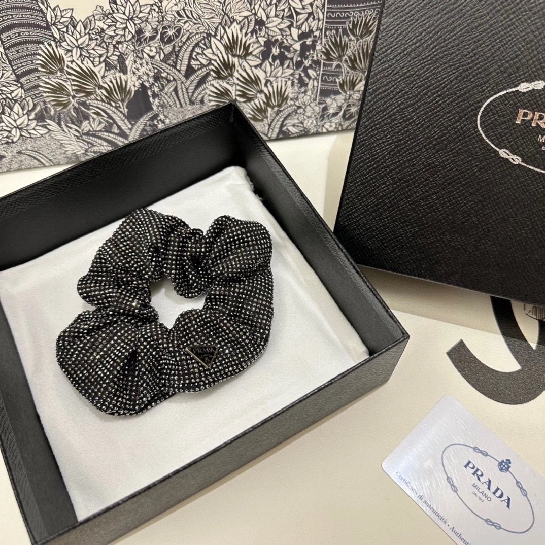 Prada Headband Ver.A — Photo 4