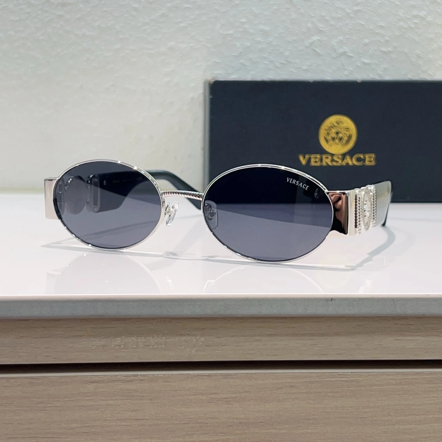 Versace Sunglasses Ver.B — Photo 3