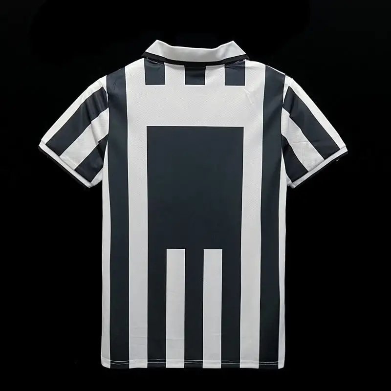 Juventus 95/97 Retro Jersey — QC