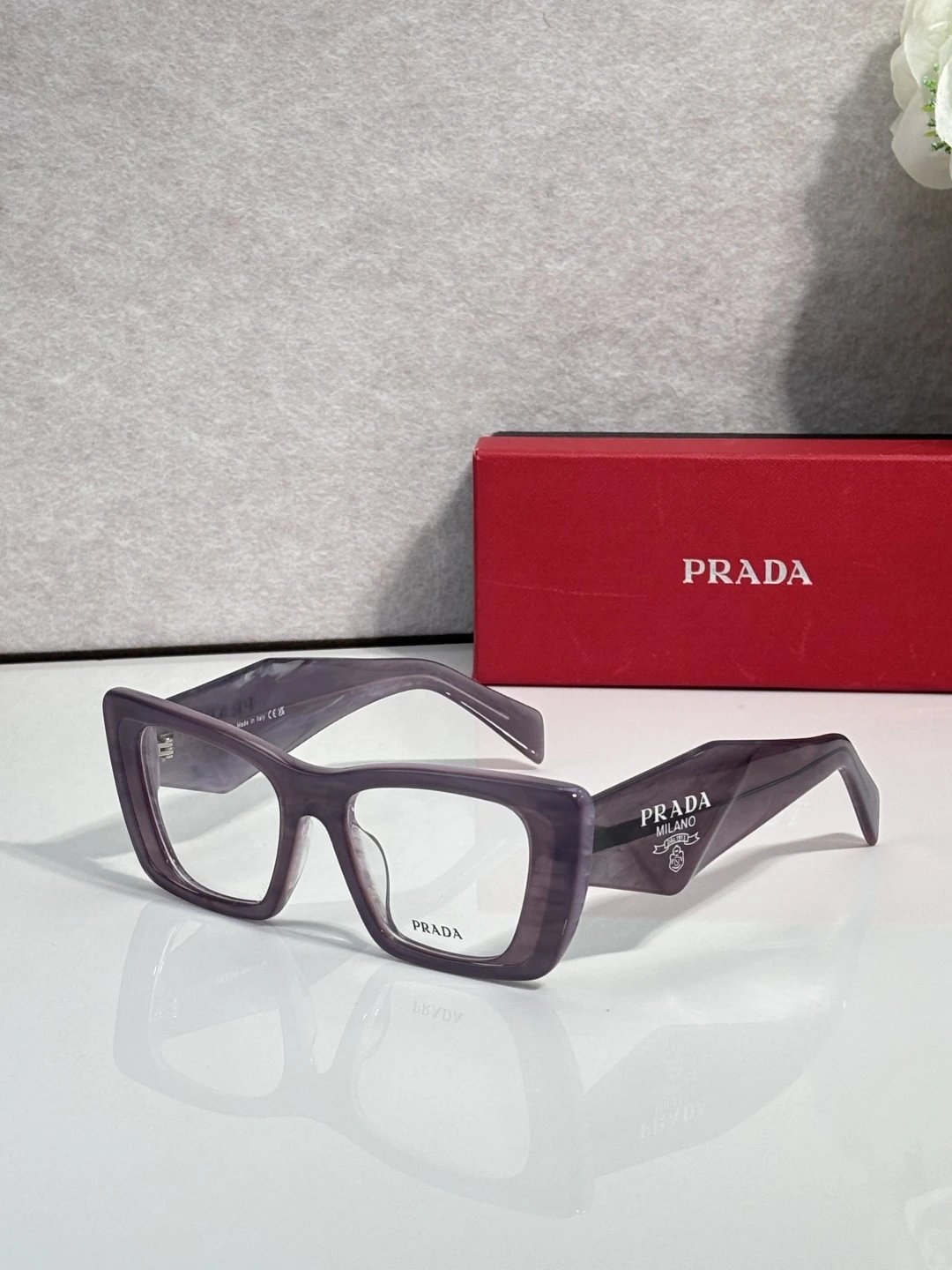 Prada PR 08YS Sunglasses 51-18-145 — photo 4