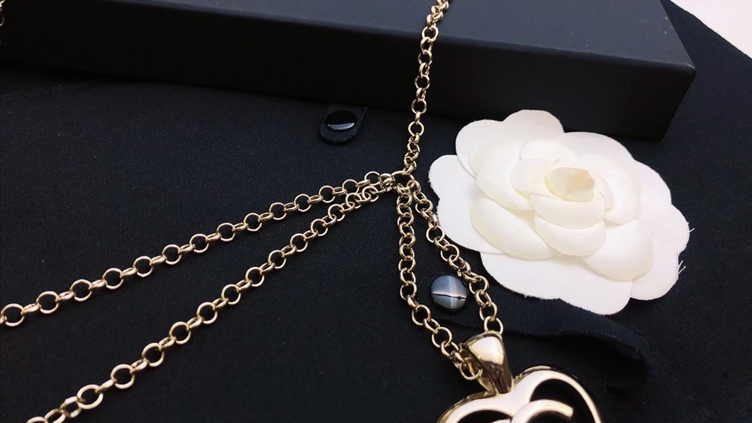 Chanel Necklace Ver.H — QC