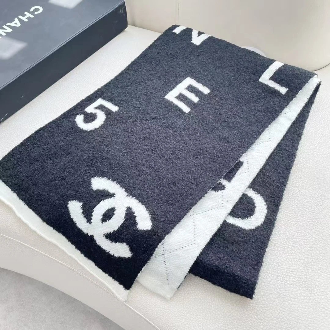 Chanel Cashmere Scarf Ver.C — QC