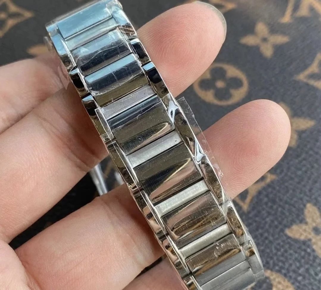 Cartier Tank Automatic Ladies Watch 29.5mm — photo 6