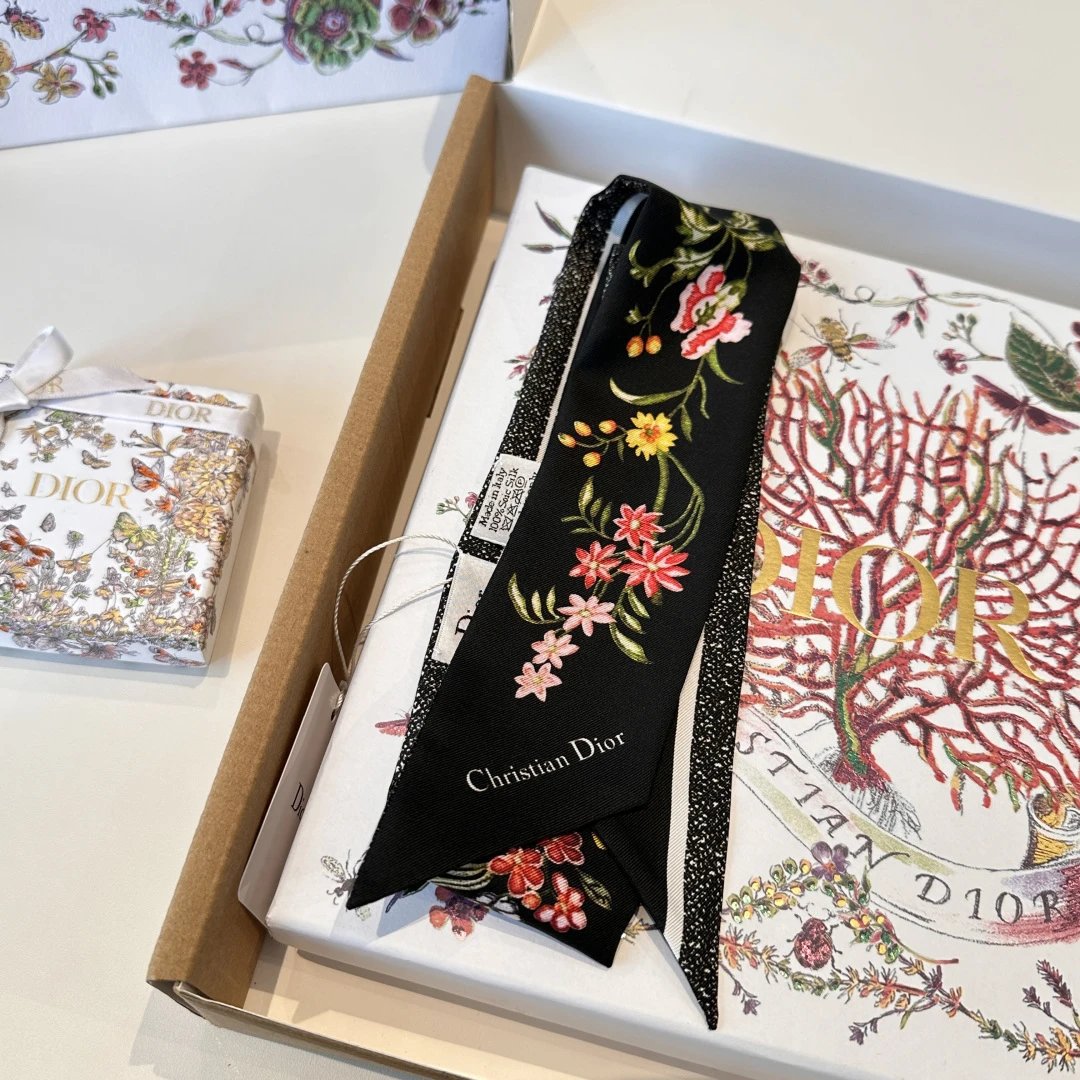 Dior Silk Ribbon Ver.L — Zdjęcie 5