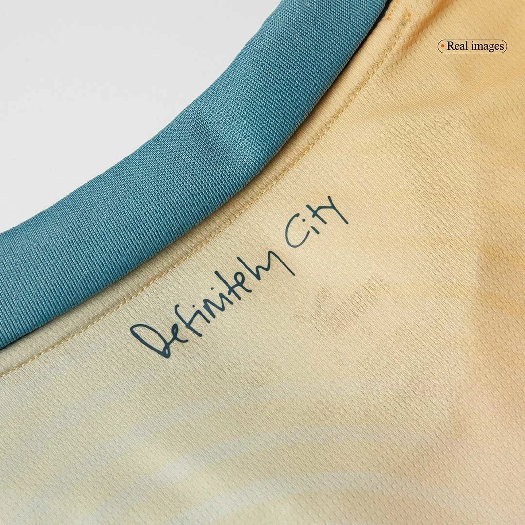 Manchester City 24/25 Fourth Jersey — Photo 10