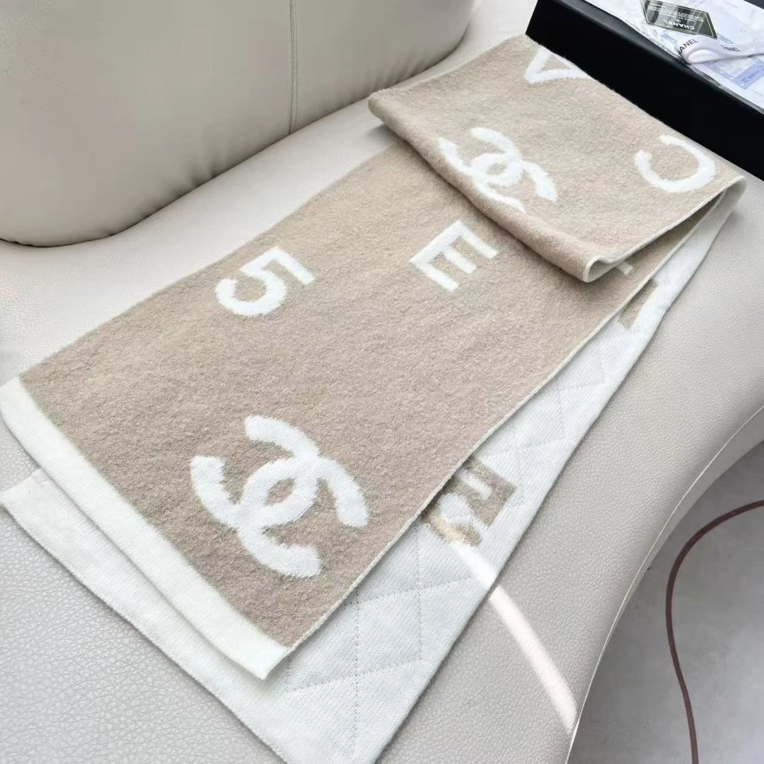 Chanel Cashmere Scarf Ver.B — QC