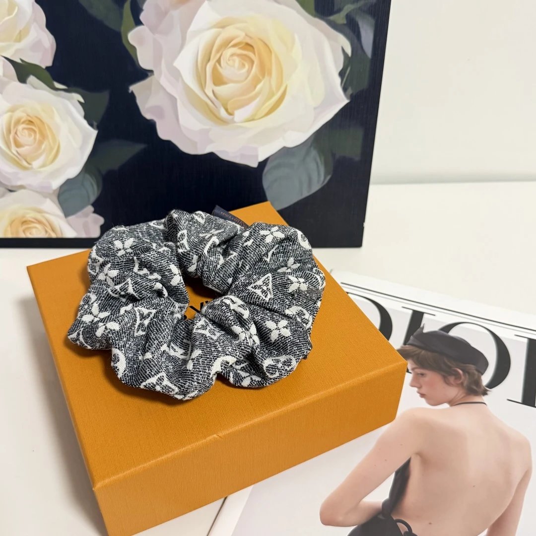 Louis Vuitton Headband Ver.D — Zdjęcie 3