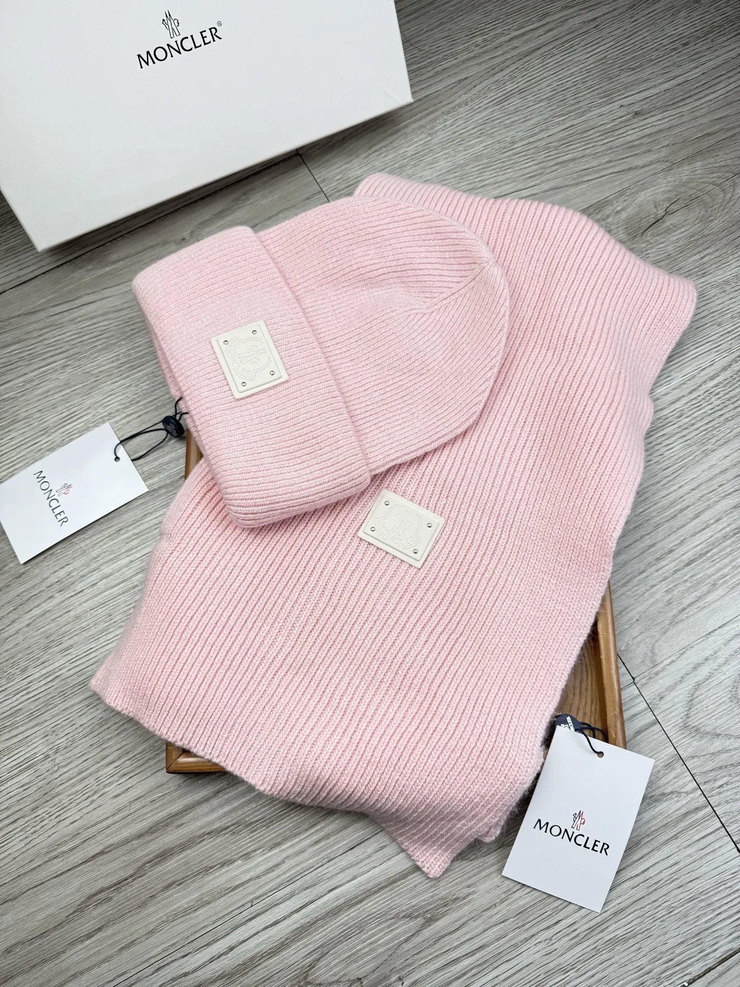 Moncler Wool Rabbit Fur Scarf & Hat Set Ver.D — QC