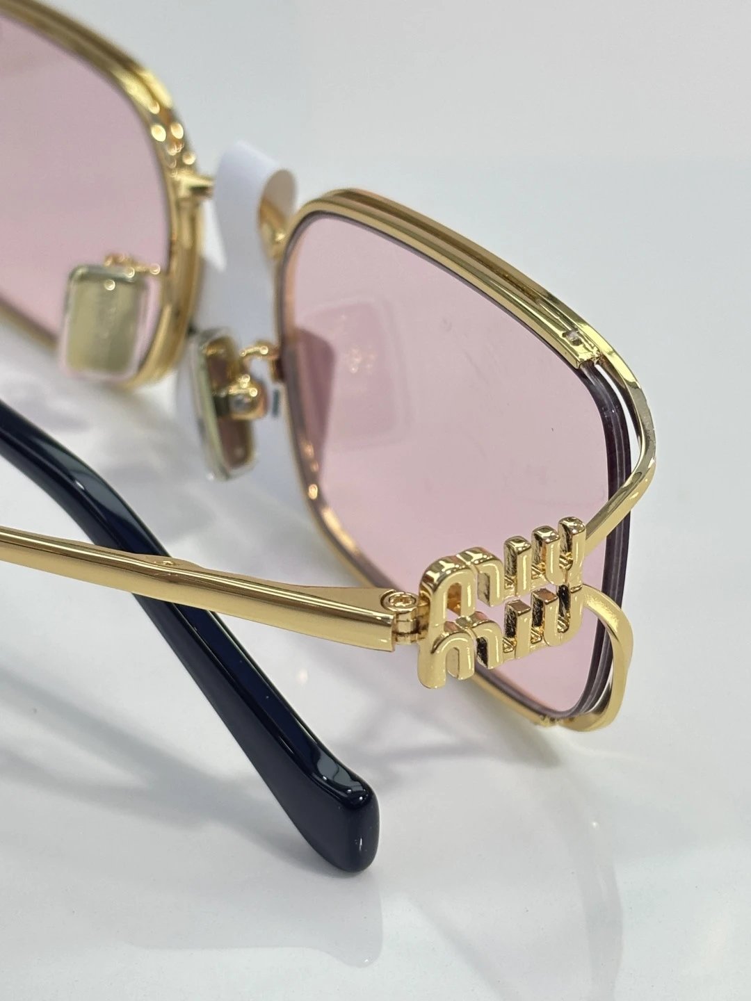Miu Miu OMU A89S Sunglasses 56-19-145 Ver.A — QC